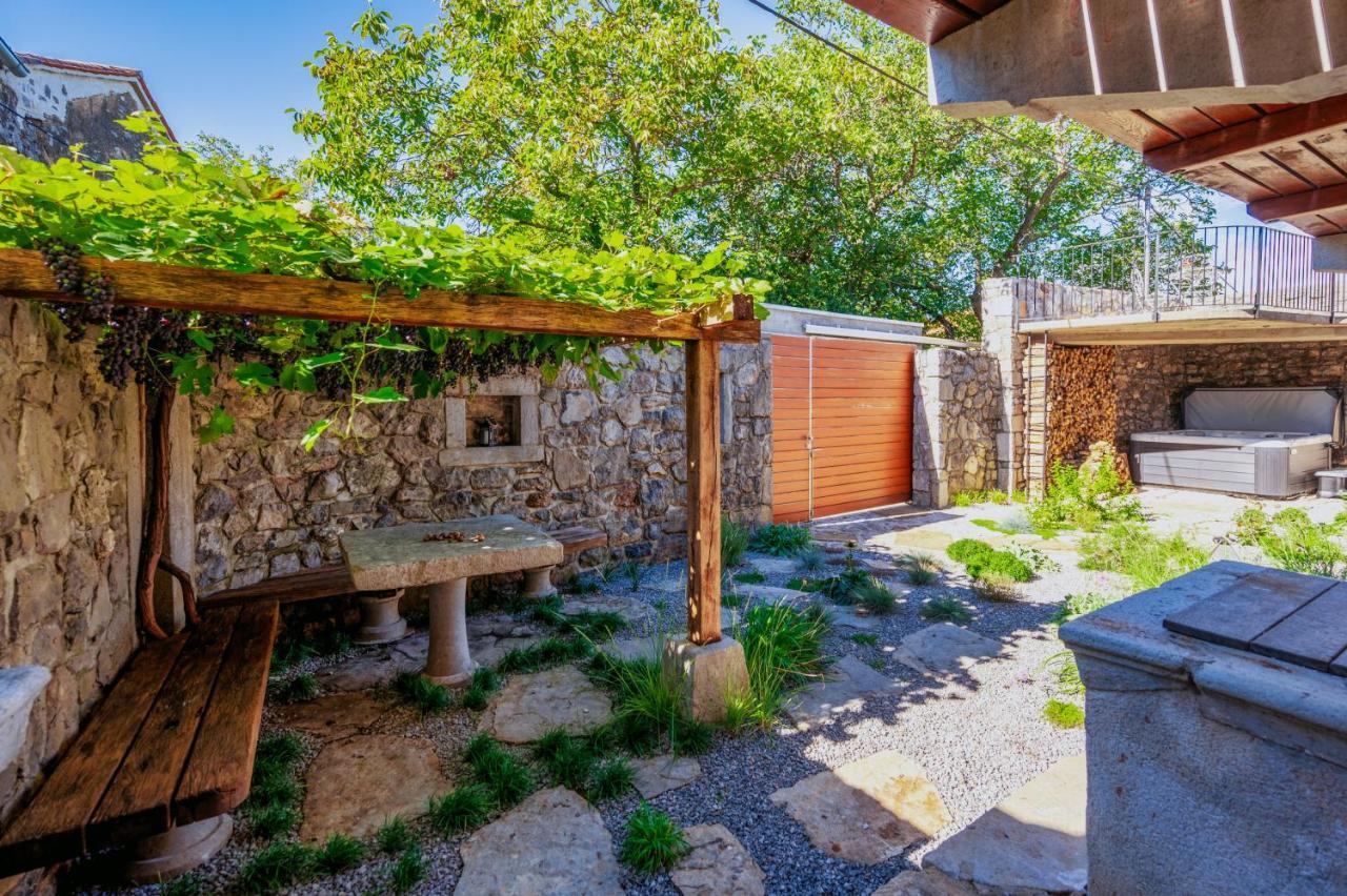 Willa Karst House Zan Pliskovica With Private Pool Dutovlje Zewnętrze zdjęcie