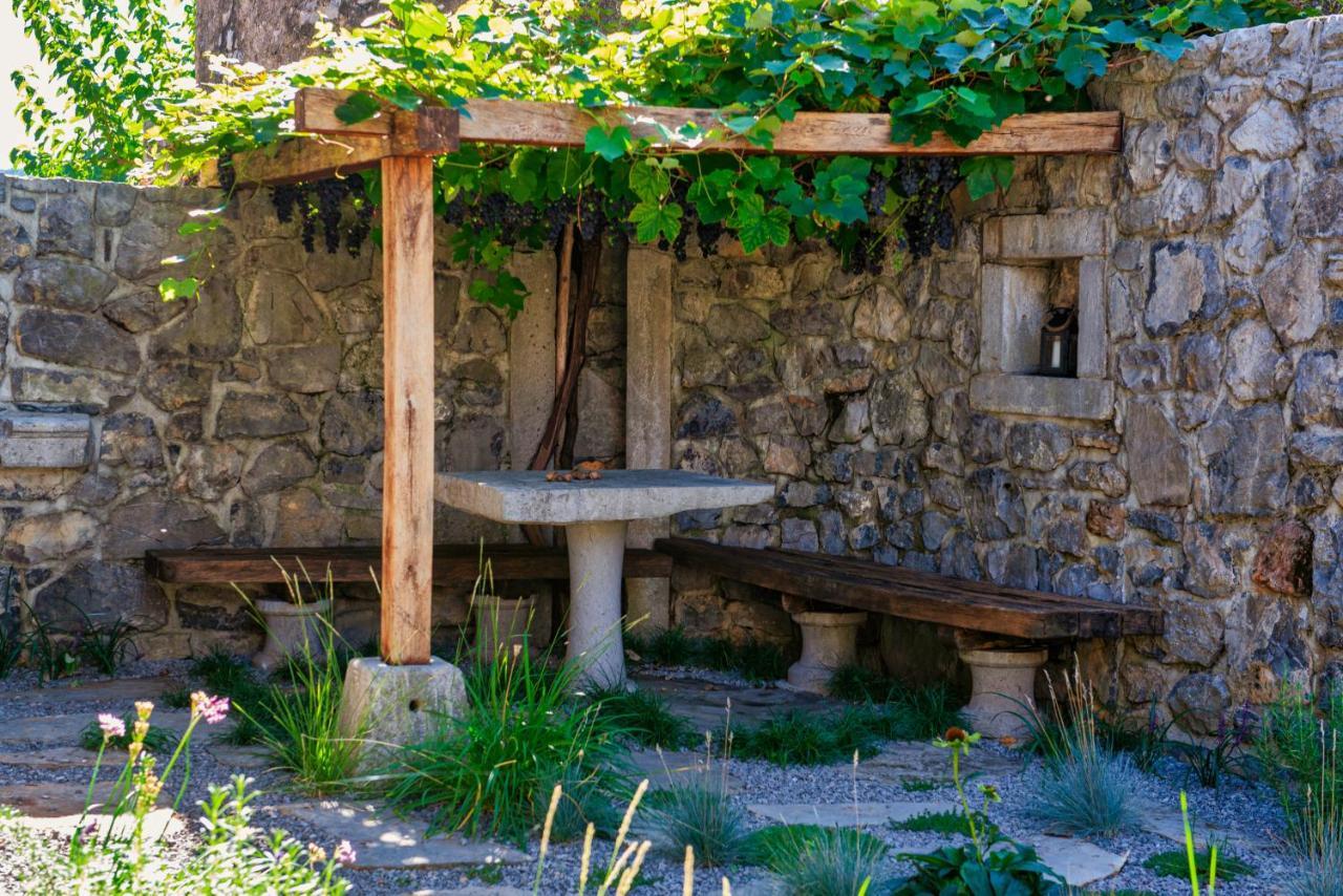 Willa Karst House Zan Pliskovica With Private Pool Dutovlje Zewnętrze zdjęcie